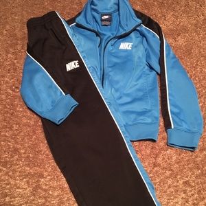 Nike track suit